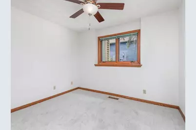13420 Pennock Avenue, Apple Valley, MN 55124 - Photo 27