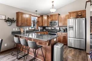 25464 11th St W, Zimmerman, MN 55398 - Photo 3