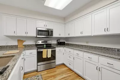 2714 Lake Court Drive #100, Mounds View, MN 55112 - Photo 3