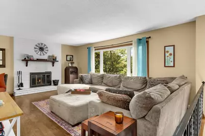 7660 Heritage Road, Eden Prairie, MN 55346 - Photo 3