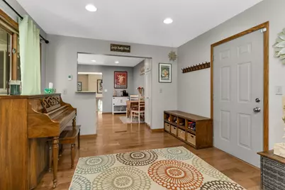 7660 Heritage Road, Eden Prairie, MN 55346 - Photo 13