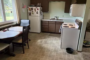 702 Glenview Dr, Albert Lea, MN 56007 - Photo 7