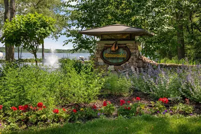3921 Minnewashta Court, Chanhassen, MN 55331 - Photo 43