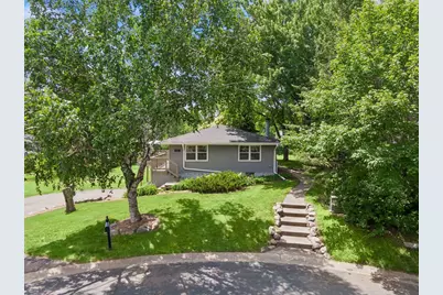 3921 Minnewashta Court, Chanhassen, MN 55331 - Photo 29