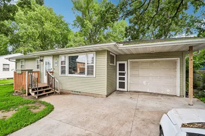 215 17th Street W, Hastings, MN 55033 - Photo 1