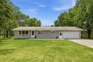 1150 13th Ave NW, Hutchinson, MN 55350 - Photo 1
