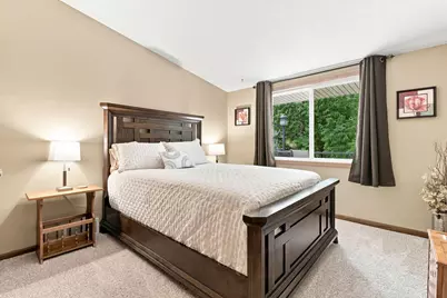 8716 Virginia Avenue S, Bloomington, MN 55438 - Photo 29