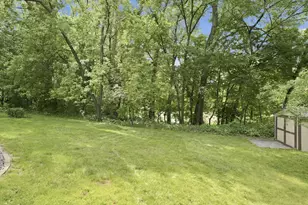 8716 Virginia Ave S, Bloomington, MN 55438 - Photo 43