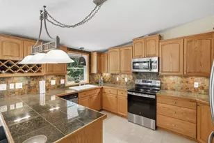 8716 Virginia Ave S, Bloomington, MN 55438 - Photo 11