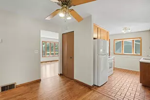 1431 Dayton Ave, Saint Paul Park, MN 55071 - Photo 5
