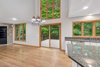 2109 Stone Creek Drive, Chanhassen, MN 55317 - Photo 59