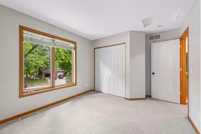 2109 Stone Creek Drive, Chanhassen, MN 55317 - Photo 51