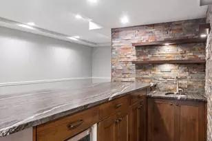 2109 Stone Creek Dr, Chanhassen, MN 55317 - Photo 55