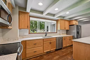 11551 278th St, Chisago City, MN 55013 - Photo 19