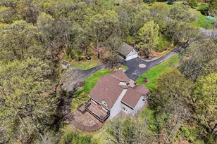 208 Country Oaks Rd, River Falls, WI 54022 - Photo 35