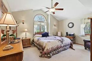 208 Country Oaks Rd, River Falls, WI 54022 - Photo 13