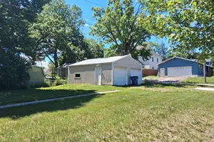 535 5th Ave NE, Saint Cloud, MN 56304 - Photo 3