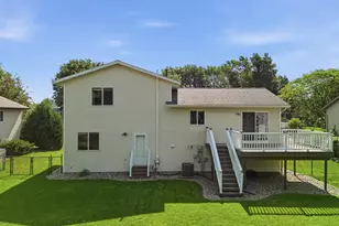 212 Glen Ellen Dr, Mankato, MN 56001 - Photo 37