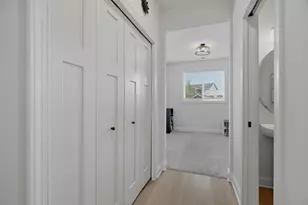 1723 Southpoint Ln, Hudson, WI 54016 - Photo 9