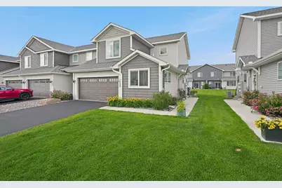 1723 Southpoint Lane, Hudson, WI 54016 - Photo 3