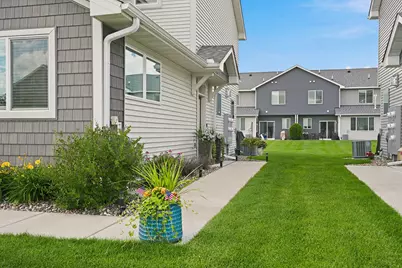 1723 Southpoint Lane, Hudson, WI 54016 - Photo 3