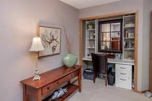 493 Sterling St S, Maplewood, MN 55119 - Photo 31