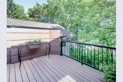 493 Sterling Street S, Maplewood, MN 55119 - Photo 11