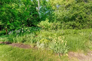 493 Sterling St S, Maplewood, MN 55119 - Photo 35
