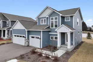 10268 Arrowwood Path, Woodbury, MN 55129 - Photo 3