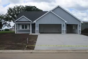 138 Cedar St SE, Kimball, MN 55353 - Photo 1