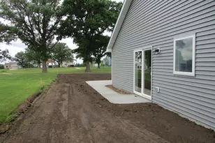 138 Cedar St SE, Kimball, MN 55353 - Photo 5
