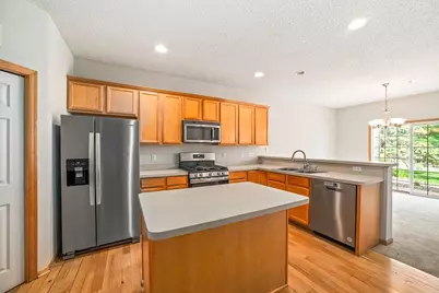 12125 Vermillion Street NE #E, Blaine, MN 55449 - Photo 9