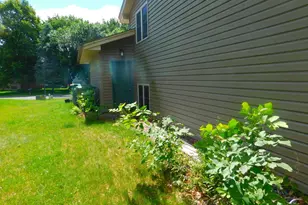 12132 Jefferson St NE, Blaine, MN 55434 - Photo 13