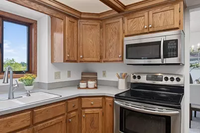4142 Oakmede Lane, White Bear Lake, MN 55110 - Photo 9