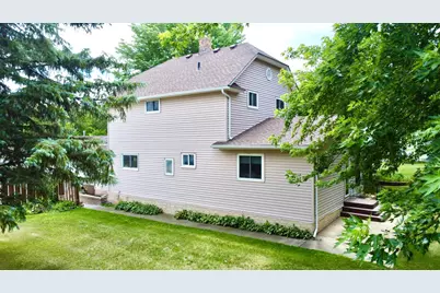 568 Minnesota Street N, Ortonville, MN 56278 - Photo 3