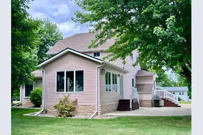 568 Minnesota Street N, Ortonville, MN 56278 - Photo 41