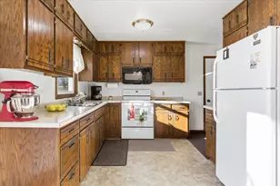 20611 Becker Lake Cir, Richmond, MN 56368 - Photo 5