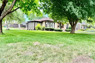 6344 Irving Ave S, Richfield, MN 55423 - Photo 11