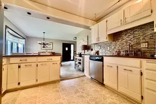 6344 Irving Ave S, Richfield, MN 55423 - Photo 3