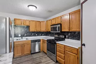 7410 72nd Ln N, Brooklyn Park, MN 55428 - Photo 11