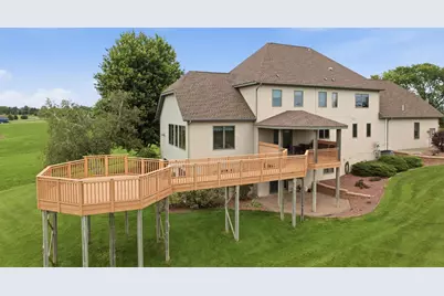 22189 Garvin Heights Road, Winona, MN 55987 - Photo 7