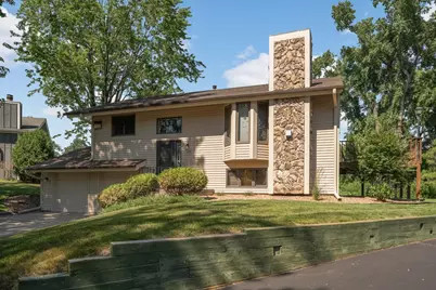 3140 Quarry Court, Eagan, MN 55121 - Photo 3