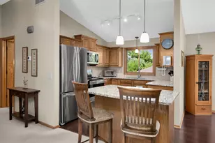 3140 Quarry Ct, Eagan, MN 55121 - Photo 11