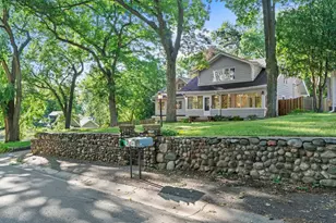 71 Fir St, Mahtomedi, MN 55115 - Photo 13