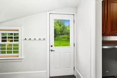 2711 E 8th Street, Duluth, MN 55812 - Photo 7
