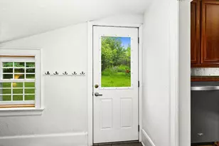 2711 E 8th St, Duluth, MN 55812 - Photo 7