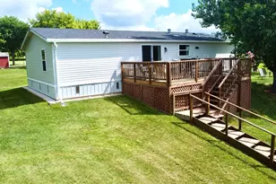 84065 Ridge Creek Dr, Clinton, MN 56225 - Photo 3
