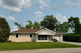 1706 Irvine Ave NW, Bemidji, MN 56601 - Photo 1