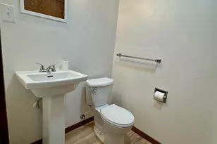 1706 Irvine Ave NW, Bemidji, MN 56601 - Photo 27