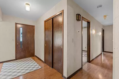8133 Xenia Avenue N, Brooklyn Park, MN 55443 - Photo 13